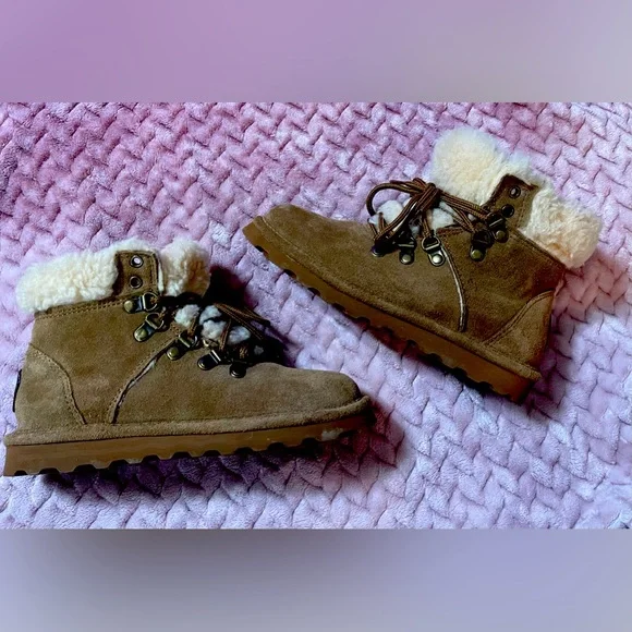 Bearpaw women’s shoes - Picture 3 of 5